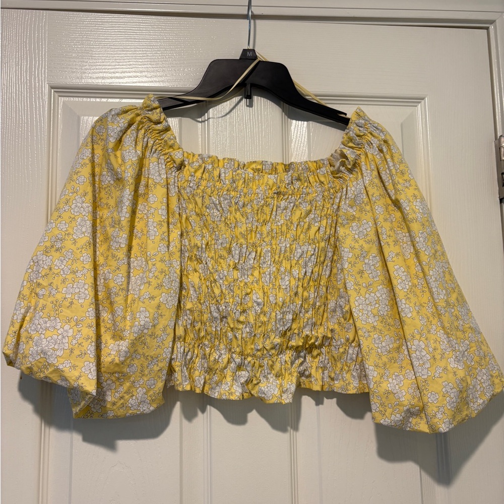 Floral Puff Sleeve Top